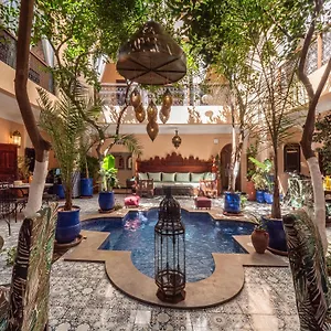 riad-dar-el-mdina-swimming-pool-spa.marrakeshhotelsmorocco.com/